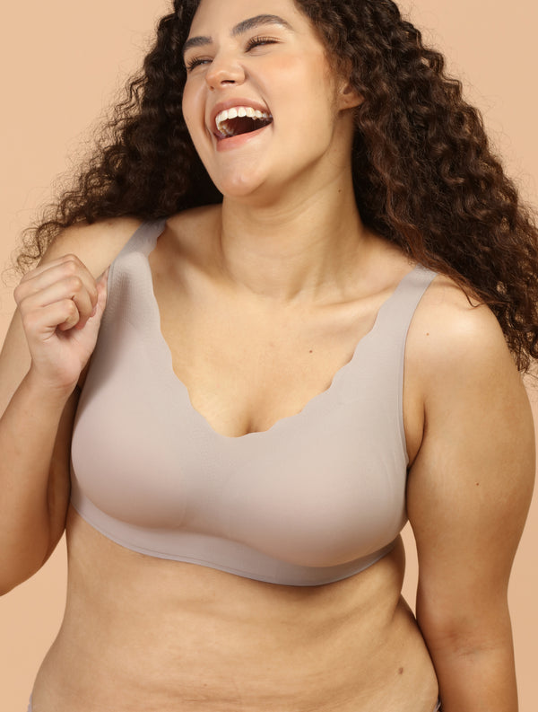 Airlite Breathable Seamless Bra with Scallop Edges