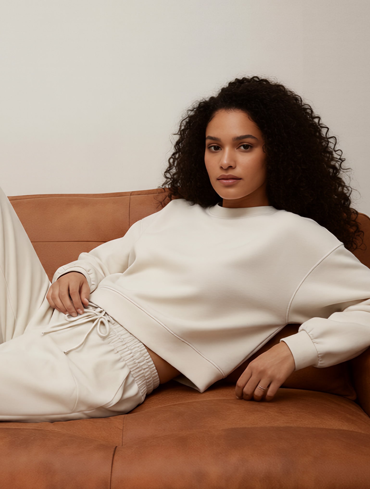 Sweat à Capuche Femme Oversize - Sweat-shirt Confort élégant, Pour Look Décontracté, Fitness, Quotidien - 10