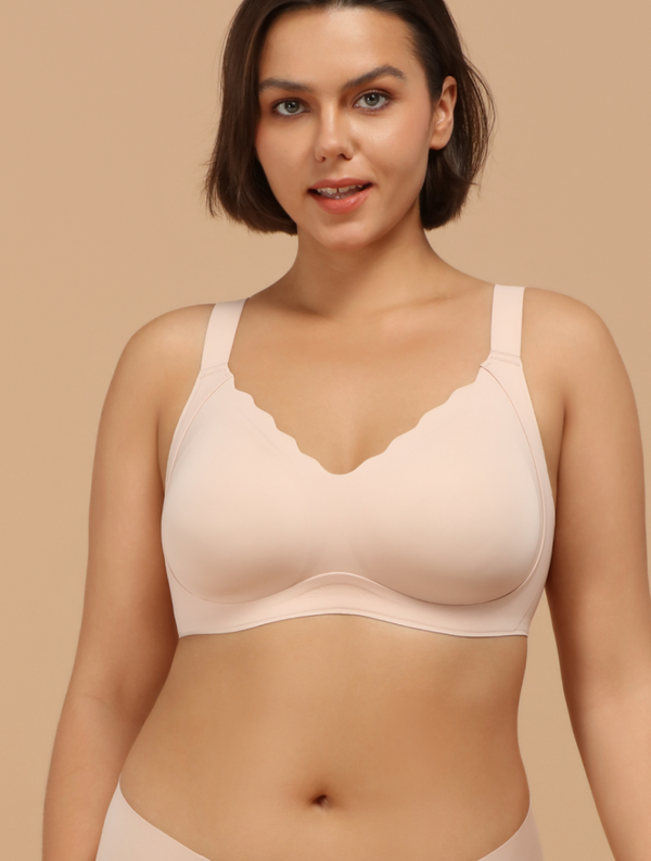 Airlite Plunge Bra with Scallop Edges